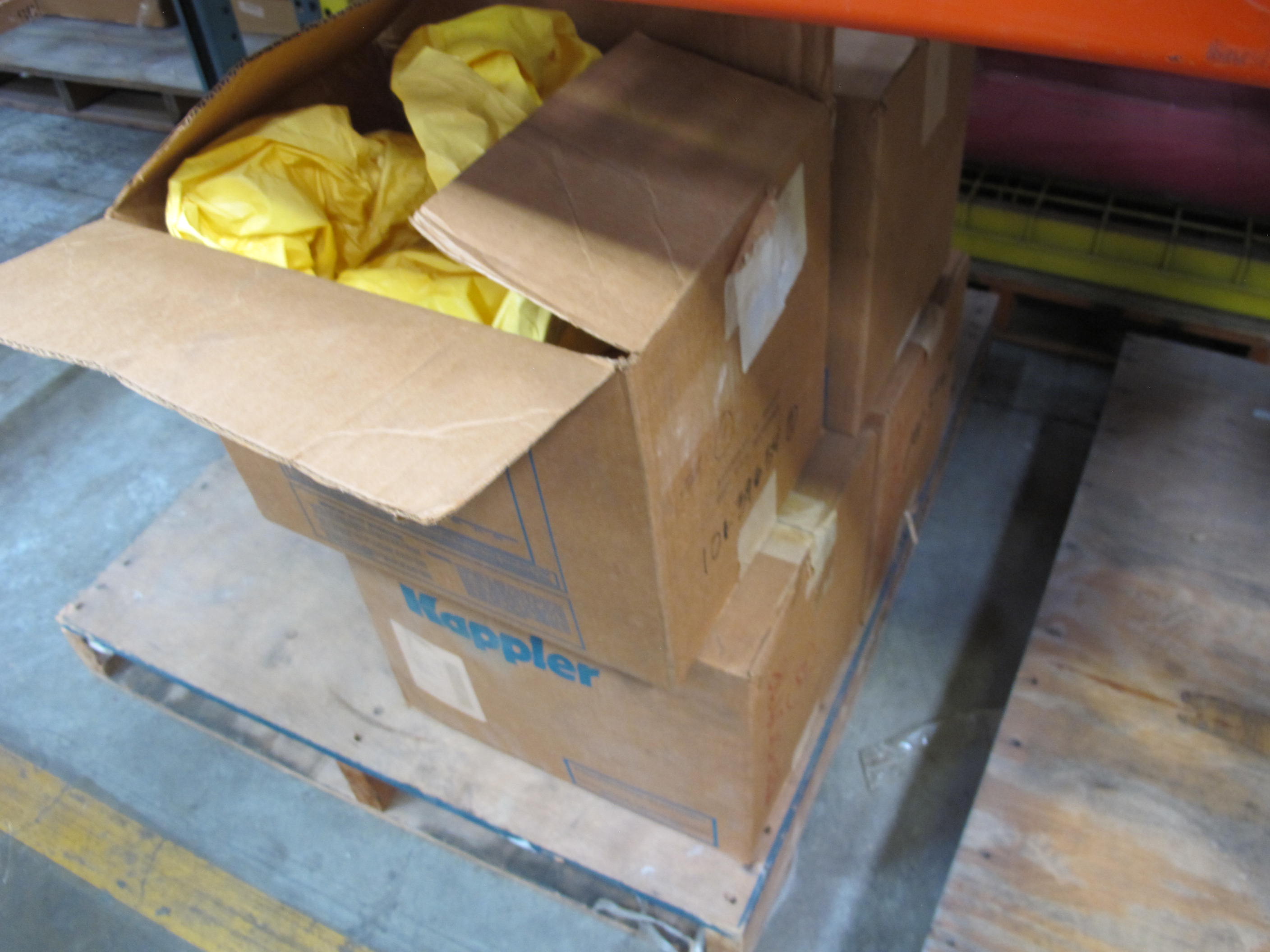 LOT TO INCLUDE: SHOE COVERS, HEARING PROTECTION, COVERALLS, WRIST REST, PRINTED CIRCUIT BOARDS. LOADING & HANDLING FEE $15-4173